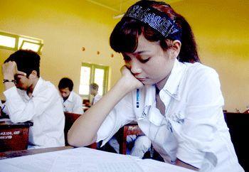 Hampir 20 Ribu Siswa SMA/SMK di Jakarta Ikuti Ujian Nasional